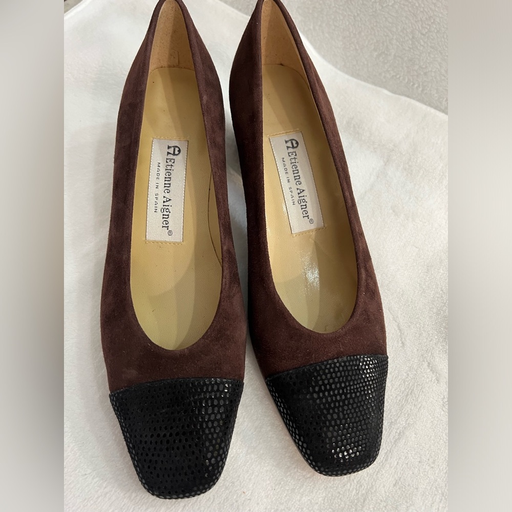 Etienne Aigner brown heels with black toe size 6.5